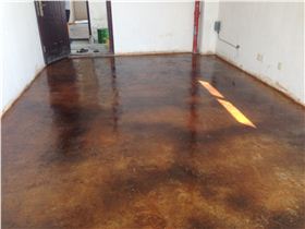 復(fù)古地面是否需要水泥地面硬化劑