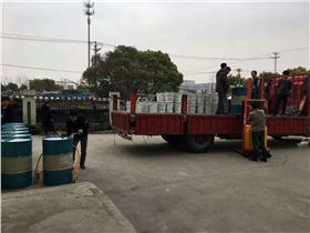 水泥地面硬化劑發(fā)貨圖片 水泥地面硬化劑發(fā)貨圖片